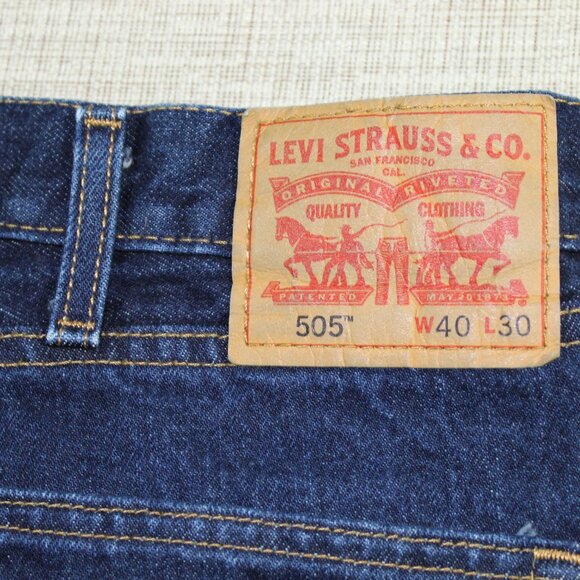 NWOT Levi's 505 Classic Straight Leg 40 x 30 - Picture 3 of 6